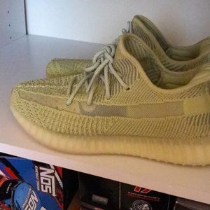 Yeezy 350 boost v2 antlia reflective size 10